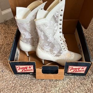 Tony Lama White Lace Boots from 1996